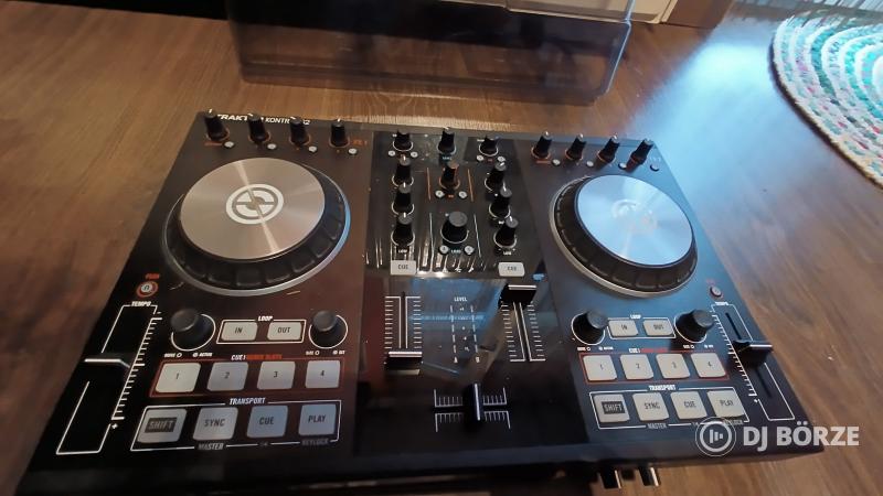 Native Instruments Traktor Kontrol s2 mk2