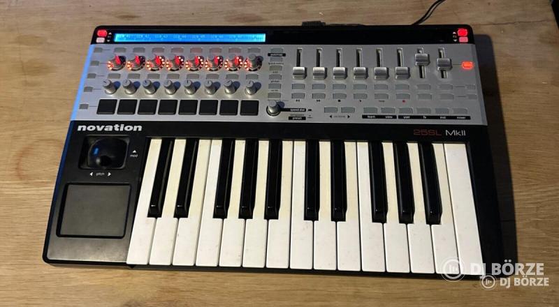 Novation 25sl mk2 hibátlan midikontroller