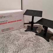 Frameworks Desktop Studio Monitor stand (hangfal állvány)