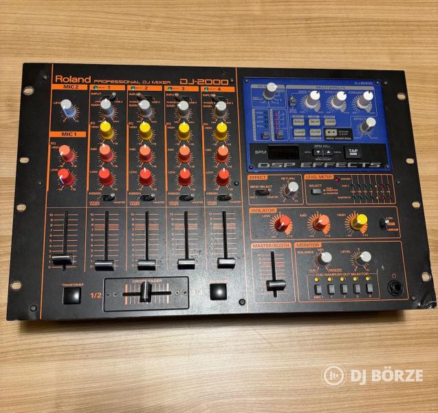 Roland DJ-2000