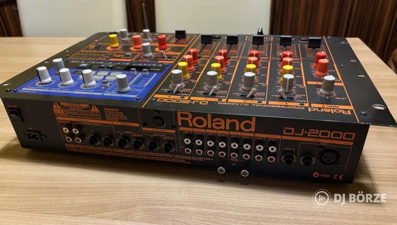 Roland DJ-2000