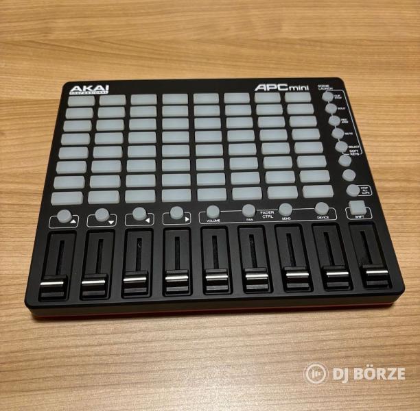 Akai APC mini