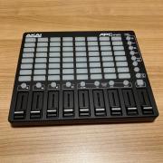 Akai APC mini