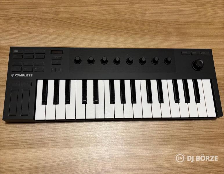 Komplete Kontrol M32