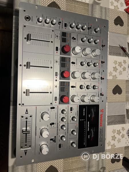 Vestax Pmc Cx mixer