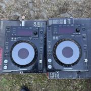 Pioneer CDJ 850 & DJM-700