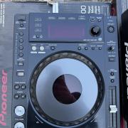 Pioneer CDJ 850 & DJM-700