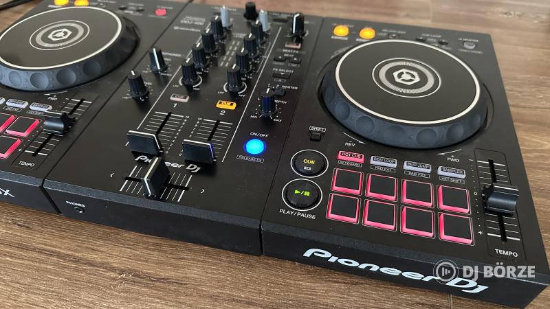 Pioneer DJ DDJ400 kontroller