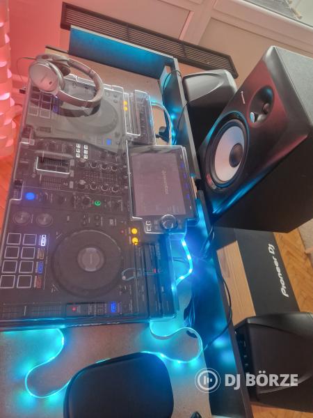 Pioneer XDJ-RX3 és Komplett DJ pult