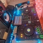 Pioneer XDJ-RX3 és Komplett DJ pult