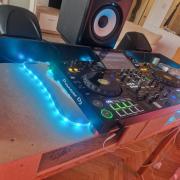 Pioneer XDJ-RX3 és Komplett DJ pult