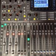 Behringer x32 producer