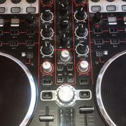 Reloop terminál mix 2