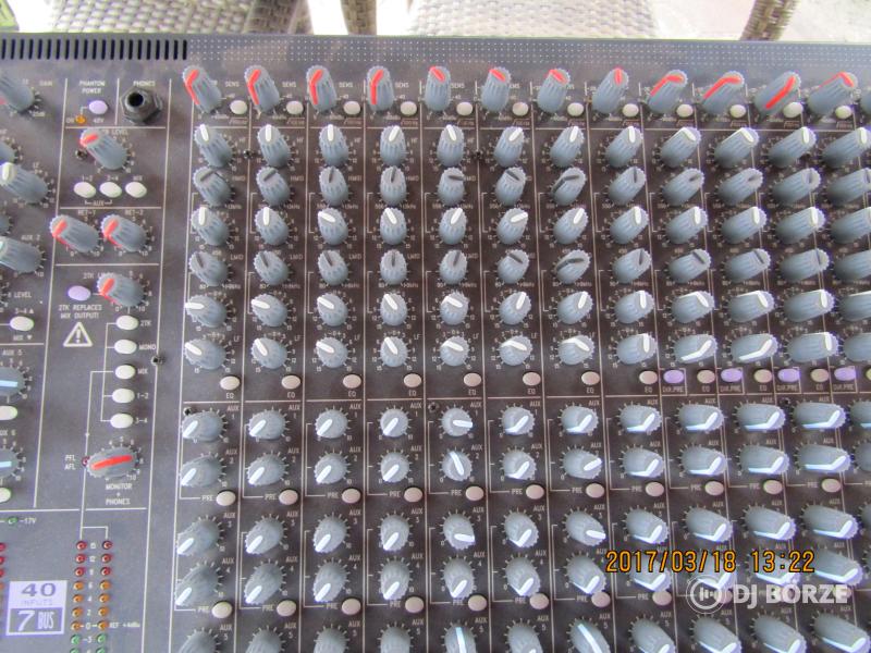 Soundcraft Spirit LX7 32Ch