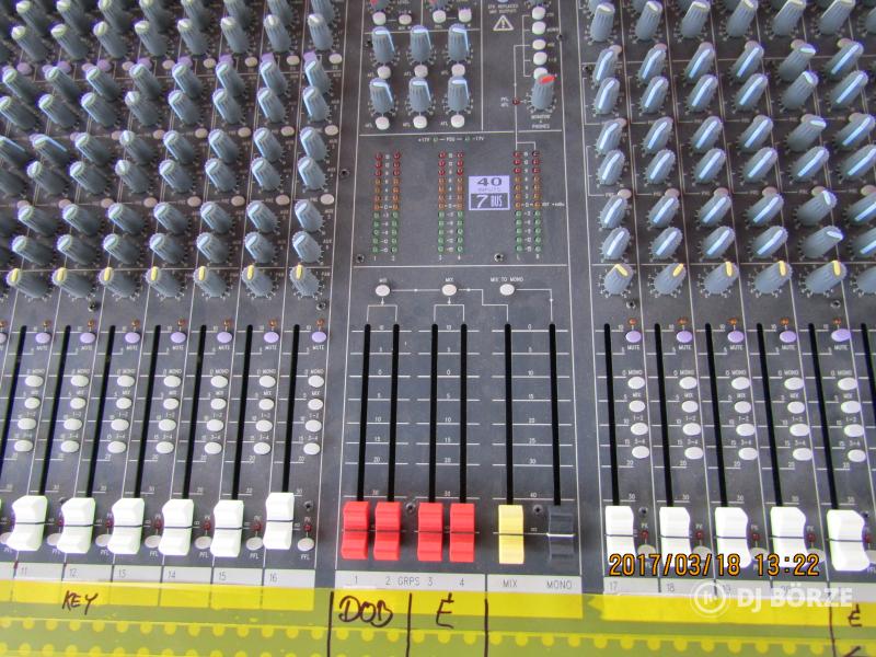 Soundcraft Spirit LX7 32Ch