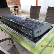 Soundcraft Spirit LX7 32Ch