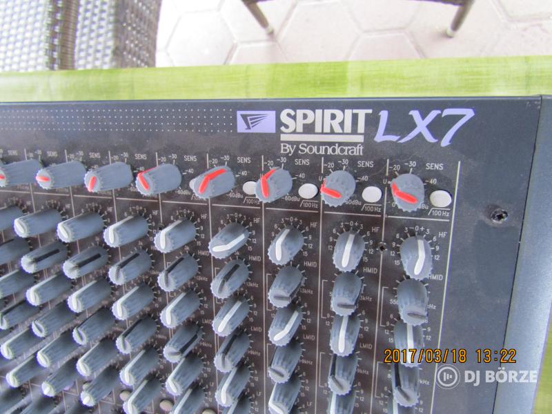 Soundcraft Spirit LX7 32Ch