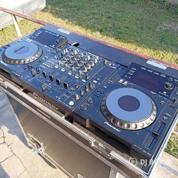 Eladó Pioneer DJM 850k és CDJ 900.