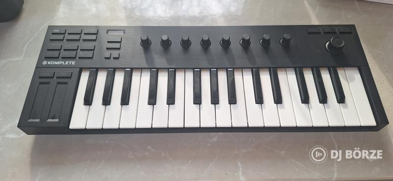 KOMPLETE Kontrol M32