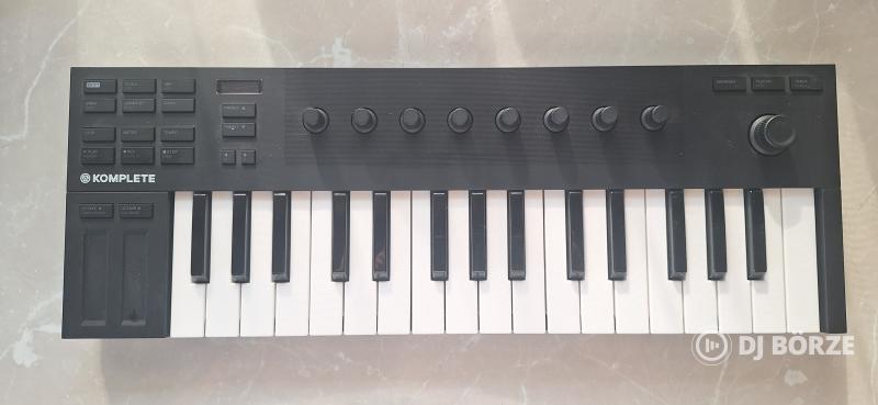 KOMPLETE Kontrol M32