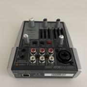 Behringer XENYX 302