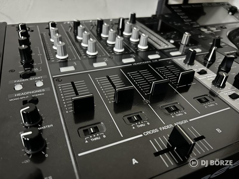 Pioneer DJM-700