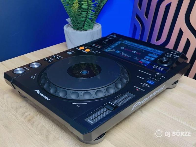 Pioneer XDJ-1000 (2 db. eladó)