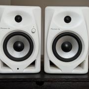 Pioneer DJ DM-50D-W DM-50D fehér aktív hangfal