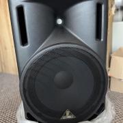 BEHRINGER Keverő, Erősítő, Aktív hangfal szett + Rack