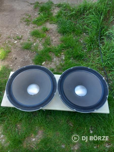 Peavey balck widow 15" hangszórók!