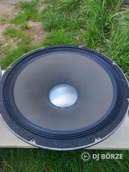 Peavey balck widow 15" hangszórók!