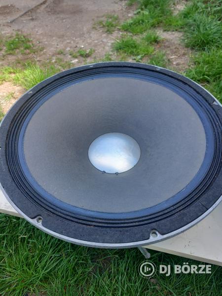 Peavey balck widow 15" hangszórók!