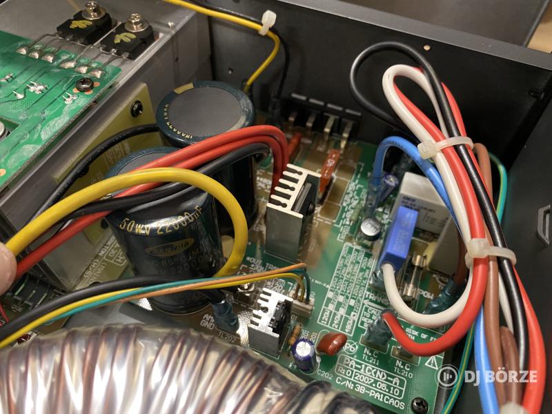 RCS BA480c installációs végfok 480W RMS teljesítmény