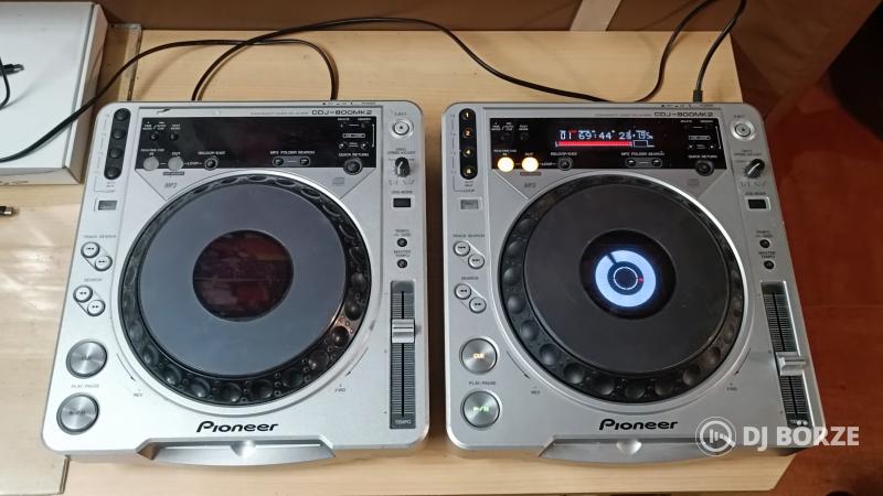 Pioneer CDJ-800
