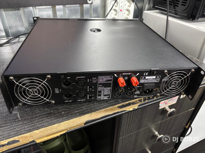 Voice-Kraft (Crest Audio) CC4000 végfok