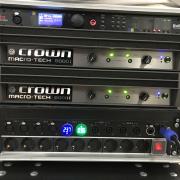 Újszerű Crown MA5000i + MA9000i végfok + DBX PA2 rackben