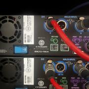 Újszerű Crown MA5000i + MA9000i végfok + DBX PA2 rackben