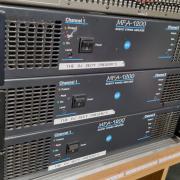 Eladó RCF mfa1200 végfok 3db egyforma.