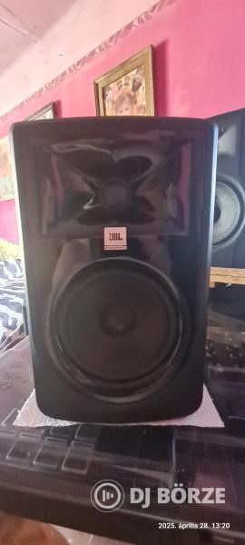 JBL 305P MkII Aktív hangfal pár