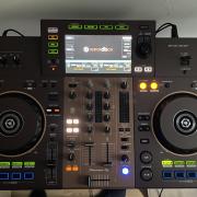 Pioneer XDJ-RR + UDG rack