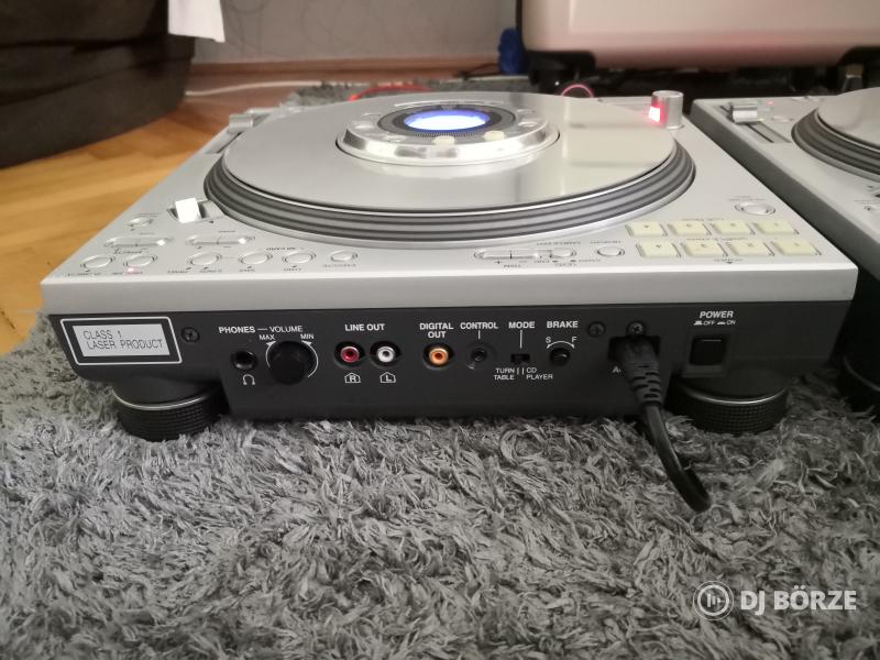 Technics SL DZ1200 lejátszók
