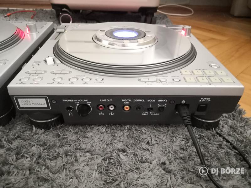 Technics SL DZ1200 lejátszók