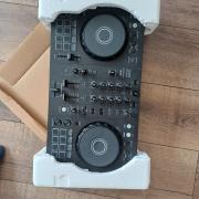 Pioneer ddj-flx4 controller