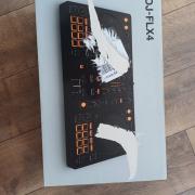 Pioneer ddj-flx4 controller