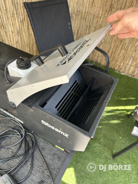 Beamz Ice 1200 füstgép