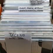 Friss, 100 + techno, deep/ambient lemez kínálatomban