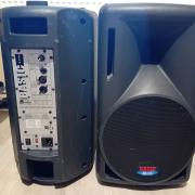 A héten ennyi,1db van! Jbl jrx sf 22sp dupla hangszórós sub.Kültéren is megremeg a gatya :D