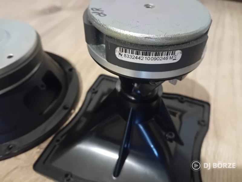 1db van! Ev ZXA1,+ 4db 8" os hangszóró (beszámítás is)