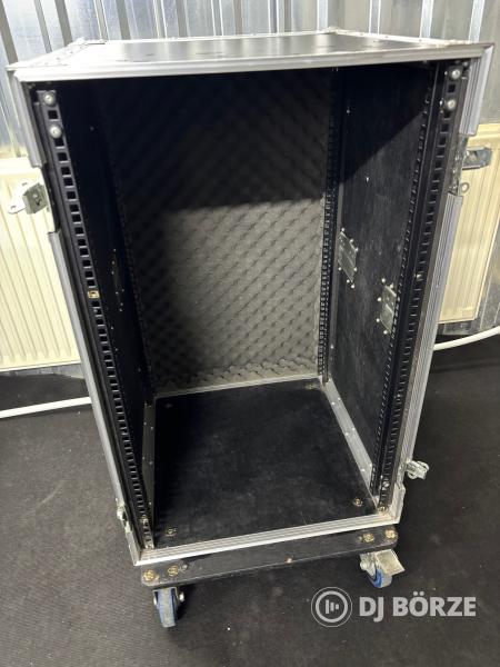 18U Magas Robust rack kerekekkel szerelve