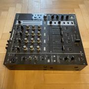 Pioneer DJM-750 keverő